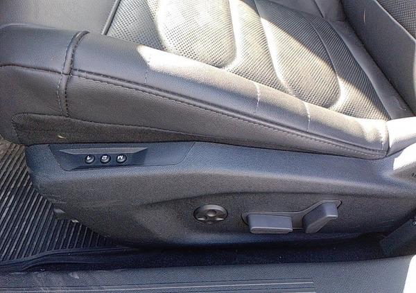 Citroen C5X cena 199900 przebieg: 9650, rok produkcji 2023 z Mogilno małe 191
